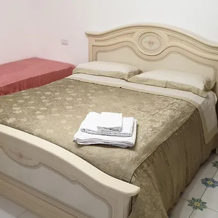 Casa Vacanza Fiorella Holiday home *