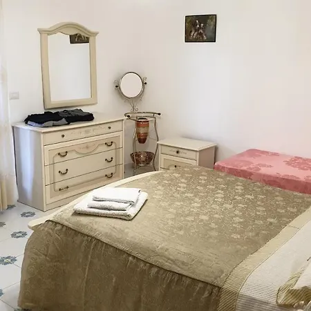 Casa Vacanza Fiorella Holiday home *